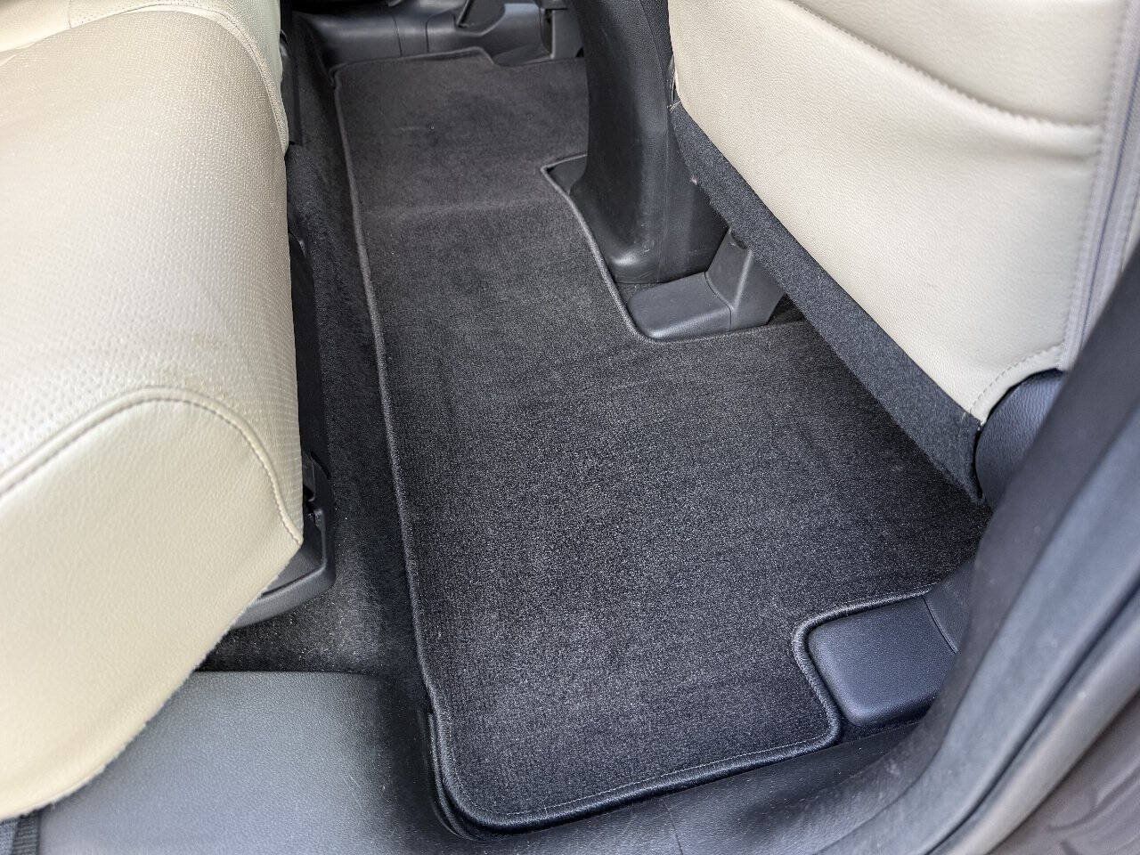 Used 2015 Honda CR-V EX-L image 16