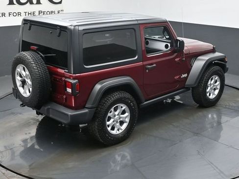 Used 2021 Jeep Wrangler Sport image 34