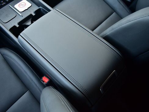 New 2025 Hyundai Santa Fe Limited image 41