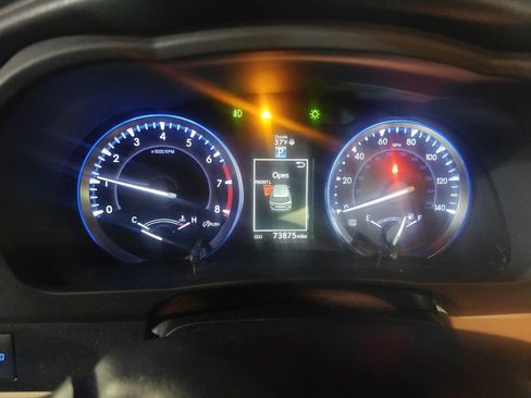 Used 2016 Toyota Highlander Limited Platinum w/ Four Season Floor Mat Package image 11