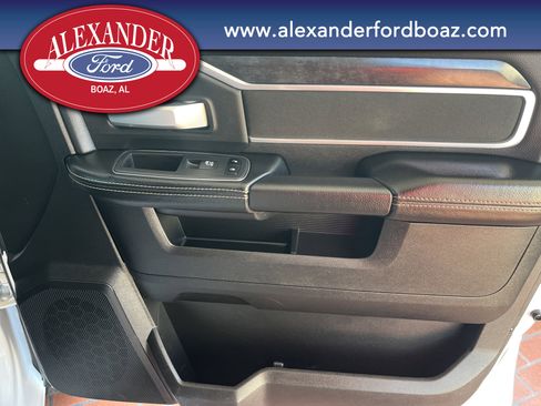 Used 2024 RAM 2500 Big Horn w/ Off Road Package image 17