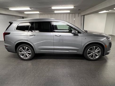 New 2025 Cadillac XT6 Premium Luxury w/ Technology Package image 3