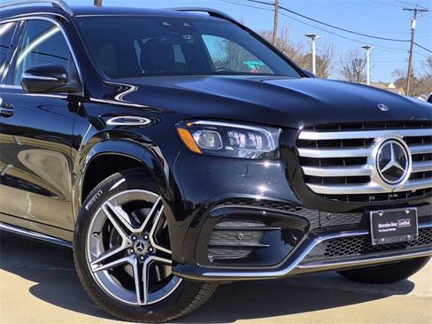 Certified 2025 Mercedes-Benz GLS 450 4MATIC image 7