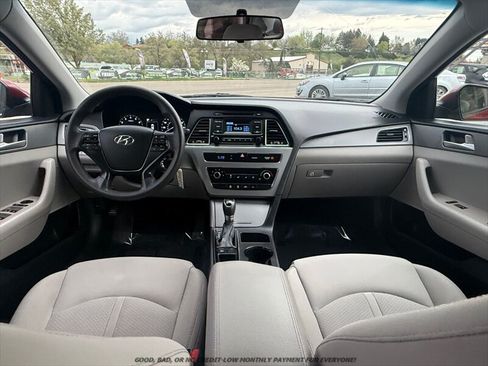 Used 2015 Hyundai Sonata SE FWD image 9