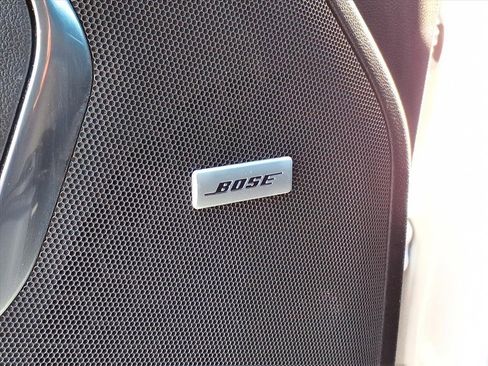 Used 2024 Chevrolet Suburban LT image 30