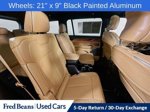 Used 2024 Jeep Grand Cherokee L Summit AWD/4WD image 37