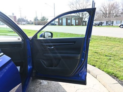 Used 2024 Honda CR-V EX-L image 18