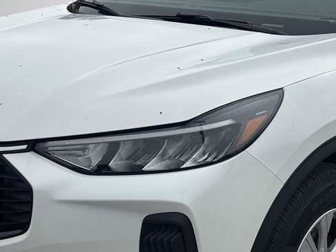 Certified 2023 Ford Escape Active w/ Tech Pack #2 image 6