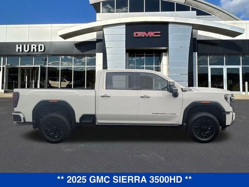New 2025 GMC Sierra 3500 Denali w/ Denali Reserve Package image 3