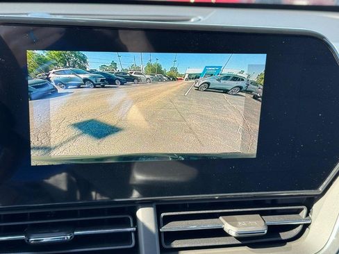 New 2026 Chevrolet Trax LT w/ Driver Confidence Package image 16