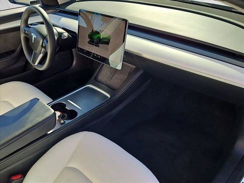 Used 2023 Tesla Model 3 Standard Range RWD image 21
