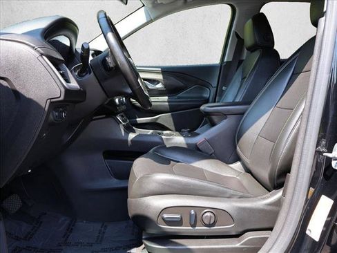 Used 2024 GMC Terrain SLT AWD/4WD image 21