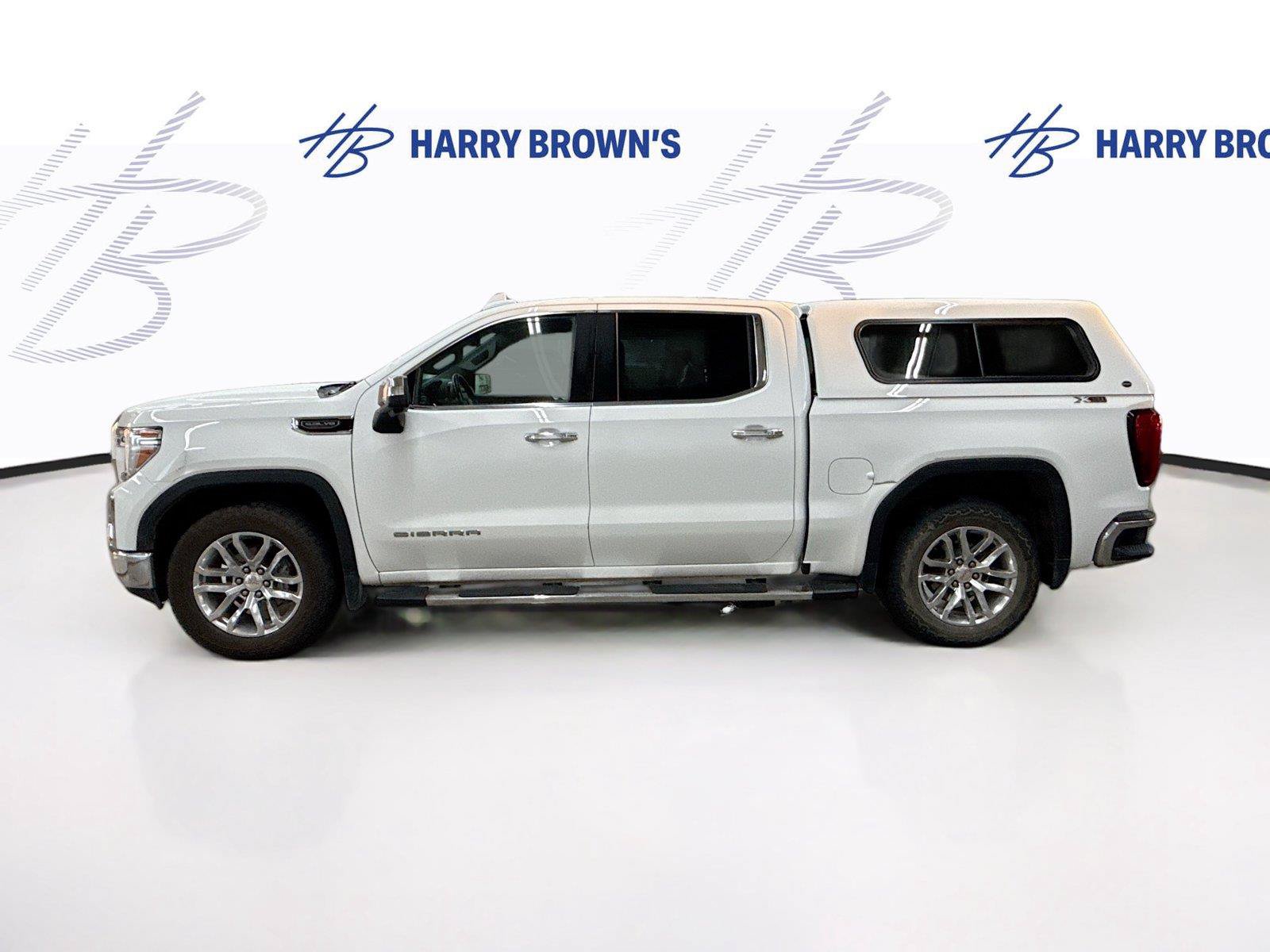Used 2022 GMC Sierra 1500 SLT w/ SLT Premium Package AWD/4WD image 8