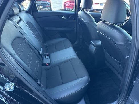 Used 2021 Kia Forte GT-Line w/ GT-Line Premium Package image 37