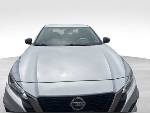 Used 2019 Nissan Altima 2.5 SR FWD image 15