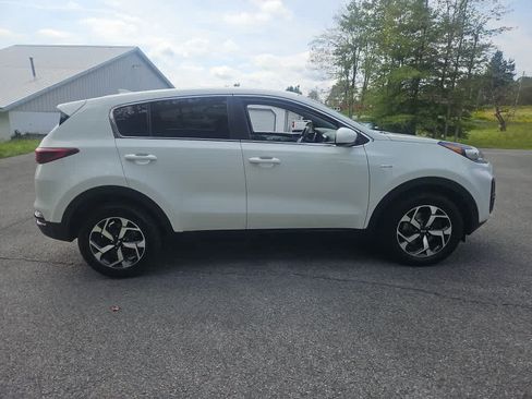 Used 2020 Kia Sportage LX AWD/4WD image 6