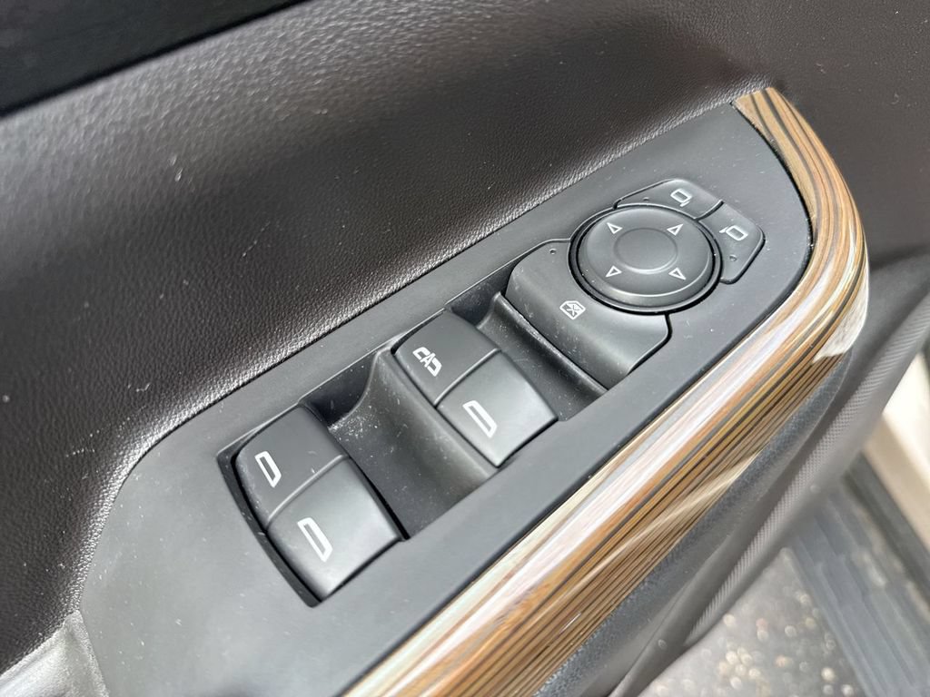 Used 2023 GMC Acadia SLE w/ Driver Convenience Package AWD/4WD image 13