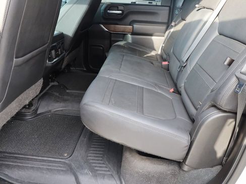 Used 2021 GMC Sierra 3500 Denali w/ Denali Ultimate Package image 17