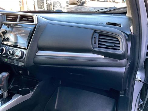 Used 2019 Honda Fit Sport image 22