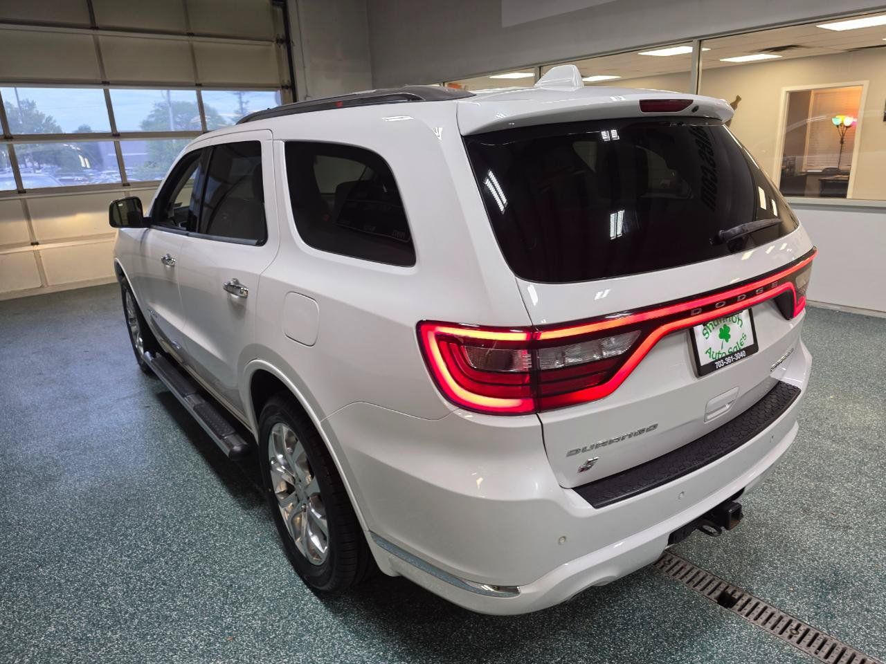 Used 2018 Dodge Durango Citadel w/ Technology Group AWD/4WD image 9