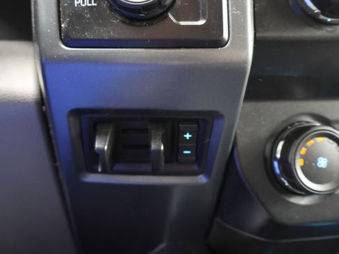 Used 2022 Ford F350 XLT w/ XLT Value Package image 44