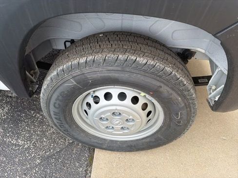 New 2026 RAM ProMaster 1500 w/ Convenience Group image 27