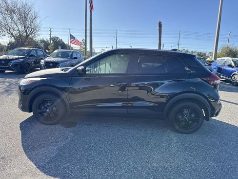 Certified 2024 Nissan Kicks S image 7