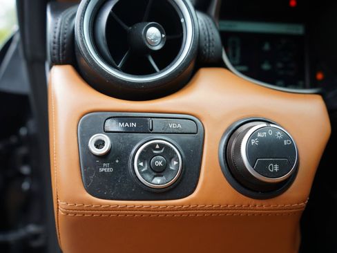 Used 2015 Ferrari FF AWD/4WD image 16