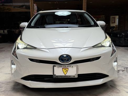 Used 2017 Toyota Prius Four Touring w/ Premium Convenience Package FWD image 7