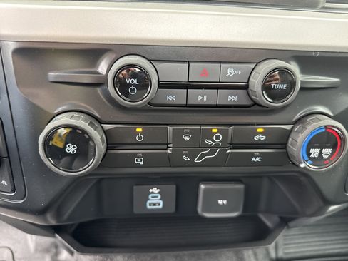 New 2026 Ford F350 XL w/ XL Off-Road Package image 32