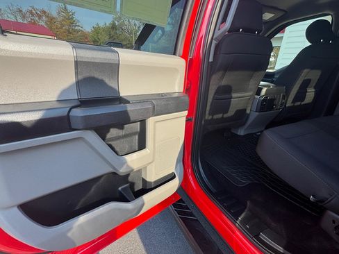 Used 2019 Ford F150 XL w/ Equipment Group 101A Mid AWD/4WD image 13