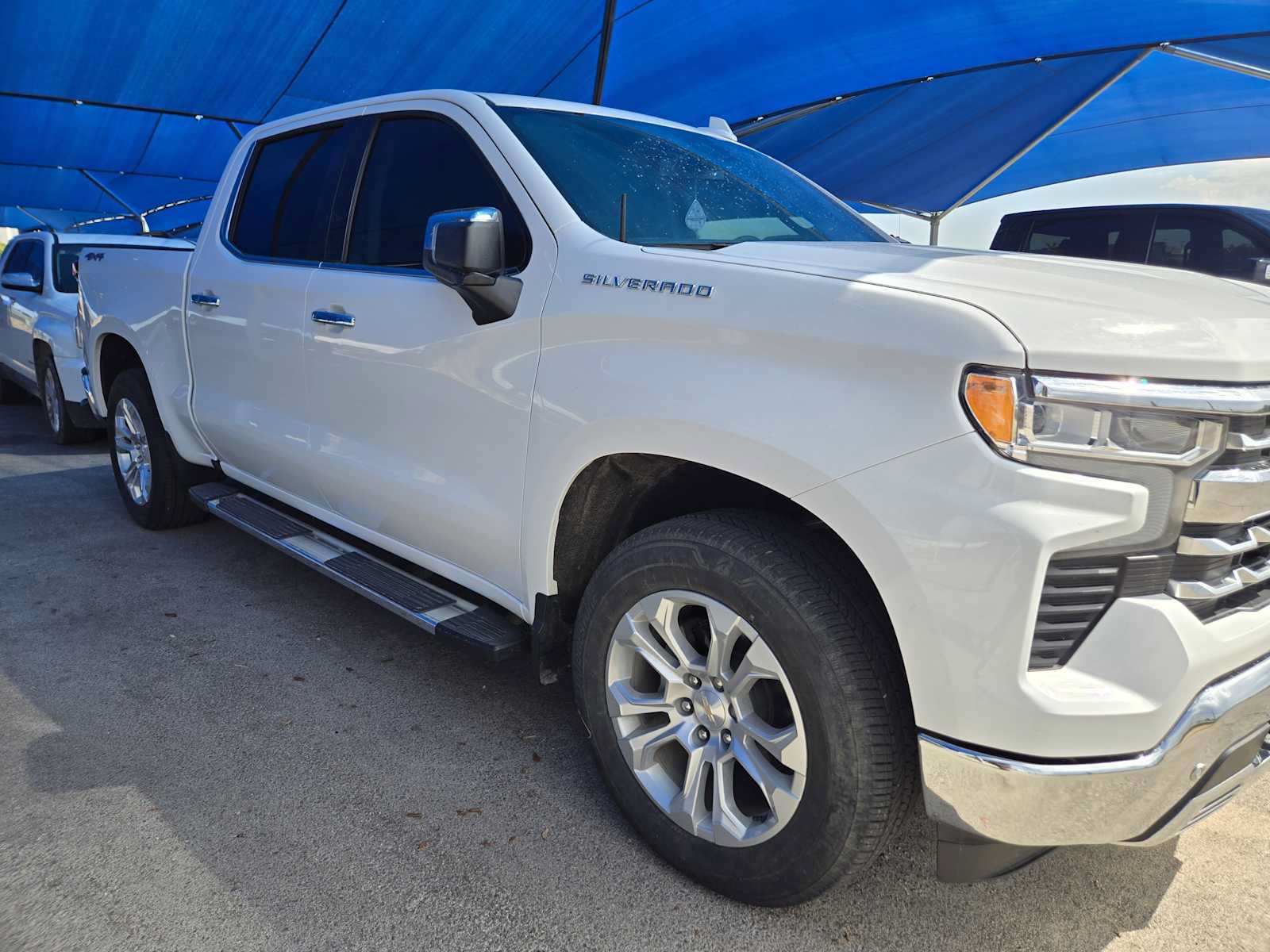 Certified 2024 Chevrolet Silverado 1500 LTZ w/ LTZ Convenience Package II AWD/4WD image 2