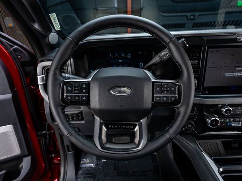 Used 2026 Ford F250 Platinum AWD/4WD image 19