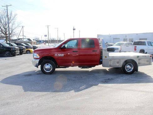 Used 2017 RAM 3500 Tradesman w/ Chrome Appearance Group image 2
