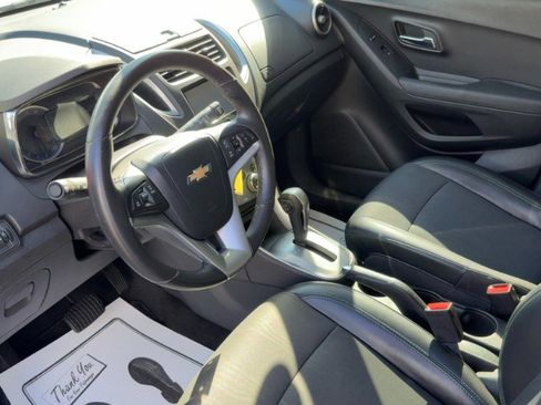 Used 2015 Chevrolet Trax LT w/ LT Plus Package AWD/4WD image 9