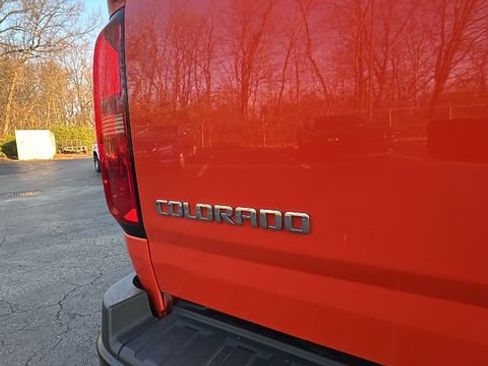 Used 2020 Chevrolet Colorado ZR2 w/ ZR2 Dusk Special Edition image 38