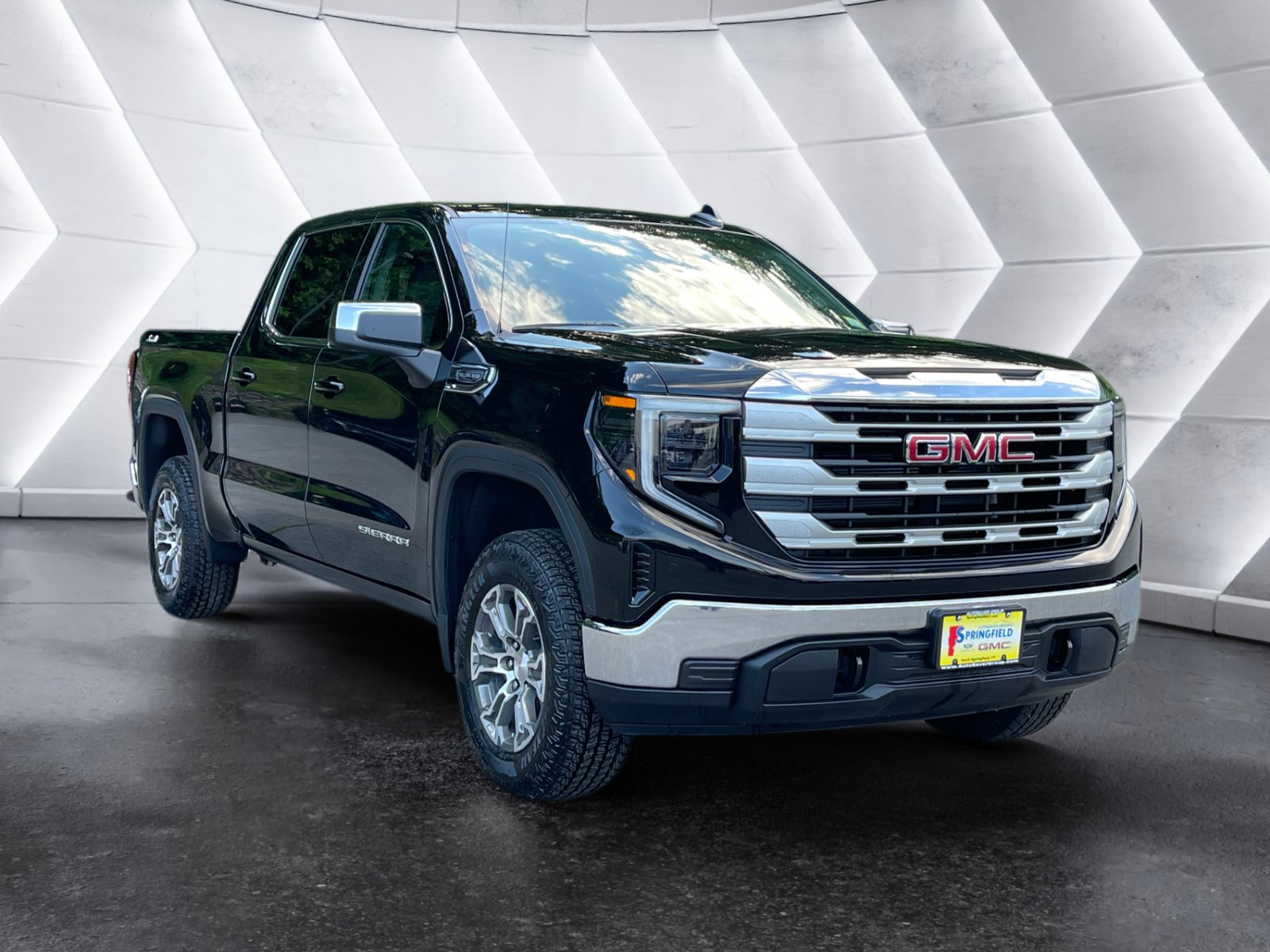 New 2026 GMC Sierra 1500 SLE AWD/4WD image 8