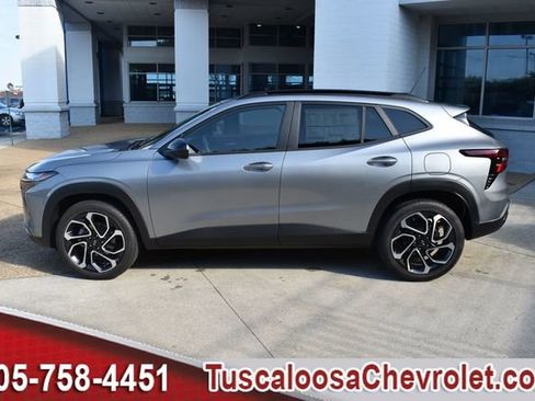 New 2026 Chevrolet Trax RS w/ Sunroof Package image 6