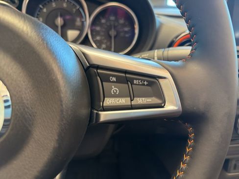 Used 2019 MAZDA MX-5 Miata RF 30th Anniversary image 15