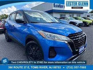 Used 2023 Nissan Kicks S FWD video 1