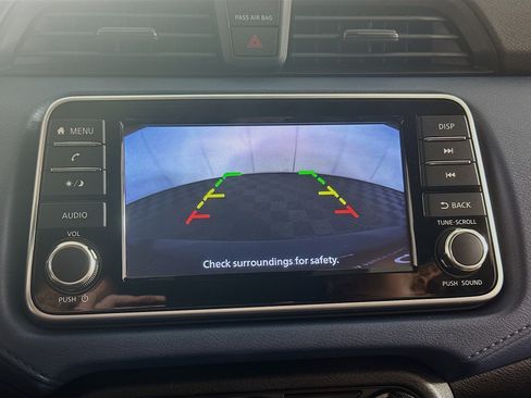 Used 2025 Nissan Versa SV FWD image 22
