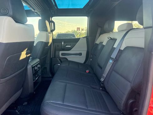 Used 2026 GMC Hummer EV SUV AWD/4WD image 9