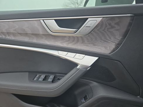 Used 2024 Audi A6 Premium Plus image 31