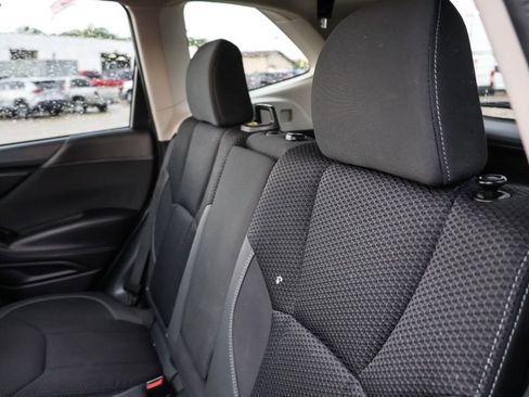 Used 2021 Subaru Forester Premium image 39