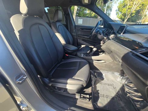 Used 2019 BMW X1 sDrive28i image 11