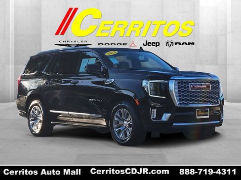 Used 2023 GMC Yukon Denali image 1