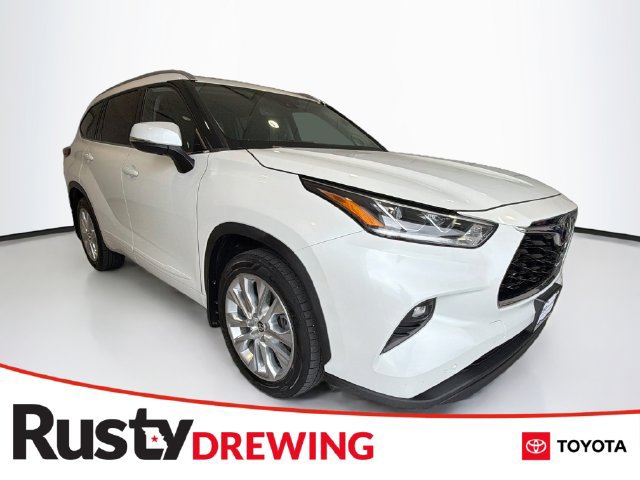 Used 2022 Toyota Highlander Limited w/ Protection Package #3 (TMS) AWD/4WD image 1