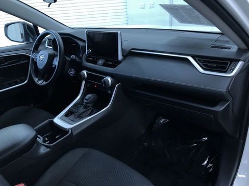 Certified 2025 Toyota RAV4 LE image 23