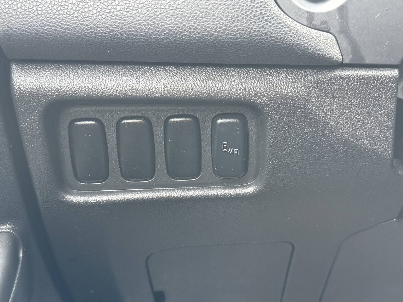 Used 2019 Mitsubishi Outlander Sport SE FWD image 24