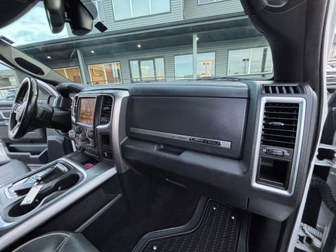 Used 2017 RAM 1500 Limited image 26